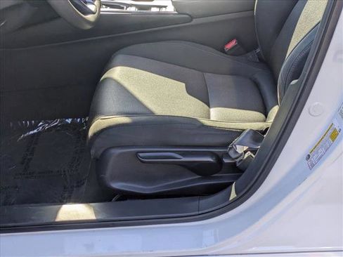 Used 2019 Honda Accord LX image 11