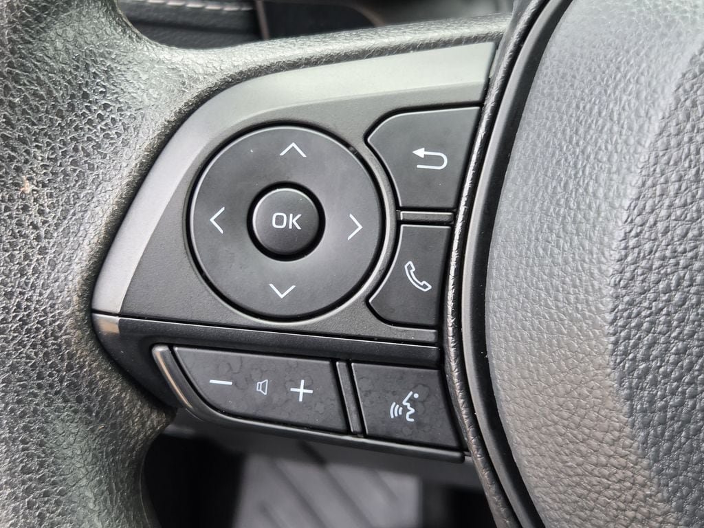 Used 2025 Toyota RAV4 LE FWD image 19