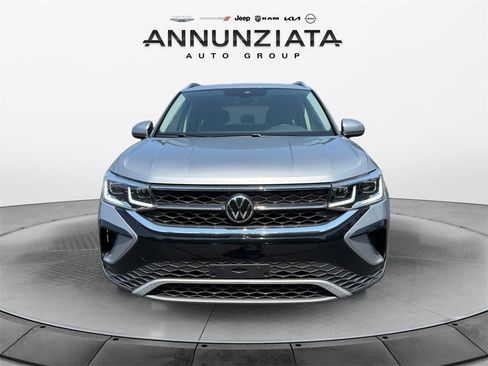 Used 2022 Volkswagen Taos SEL image 8