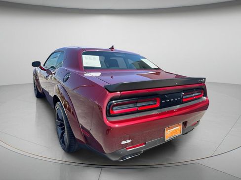 Used 2022 Dodge Challenger R/T Scat Pack RWD image 5
