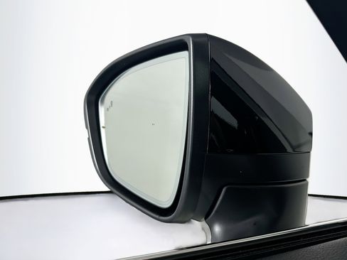 Used 2023 INFINITI QX60 Luxe FWD image 16