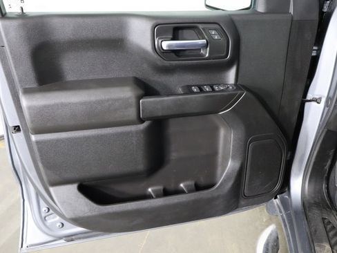 Used 2022 Chevrolet Silverado 1500 Custom w/ Safety Confidence Package RWD image 19
