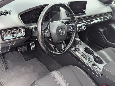 Used 2024 Honda Civic Sport image 13