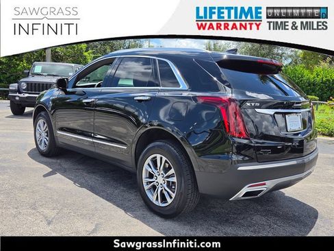 Used 2022 Cadillac XT5 Premium Luxury w/ Technology Package FWD image 13