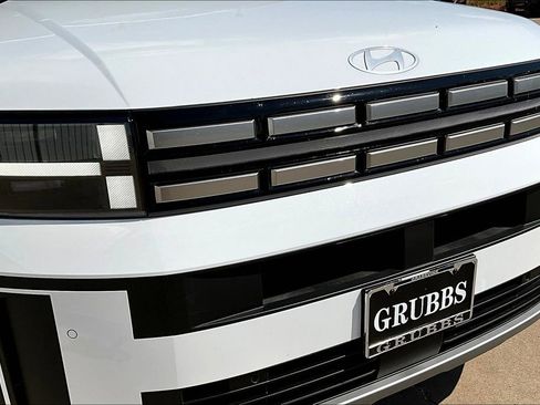 Used 2025 Hyundai Santa Fe SE image 38