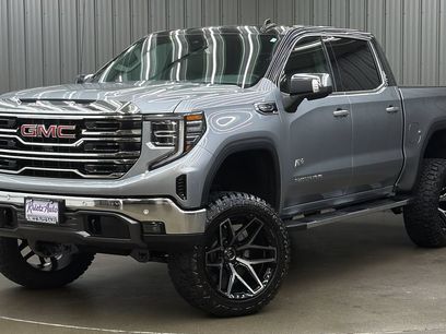 Used 2026 GMC Sierra 1500 SLT w/ SLT Premium Plus Package