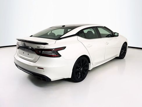 Used 2022 Nissan Maxima SR w/ Sport Mat Group FWD image 5