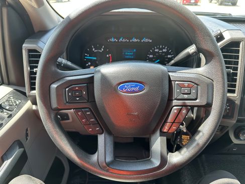Used 2020 Ford F550 4x4 SuperCab Super Duty image 17