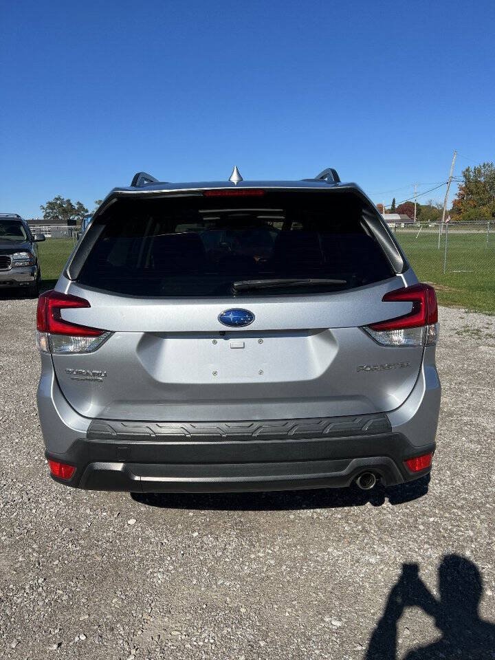 Used 2019 Subaru Forester Limited AWD/4WD image 8