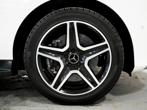 Used 2019 Mercedes-Benz GLE 43 AMG 4MATIC w/ Premium 2 Package image 26