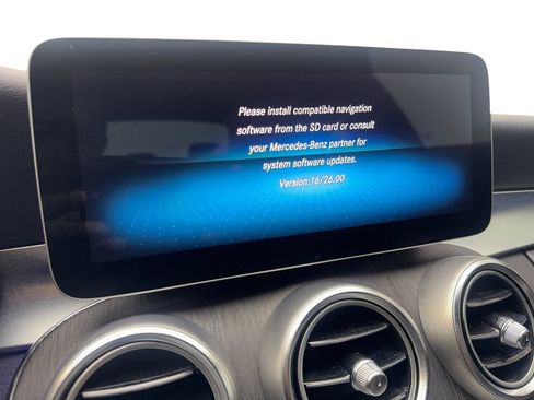 Used 2019 Mercedes-Benz C 300 Sedan image 61