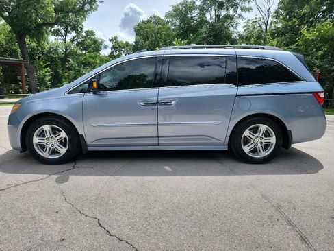 Used 2013 Honda Odyssey Touring image 4