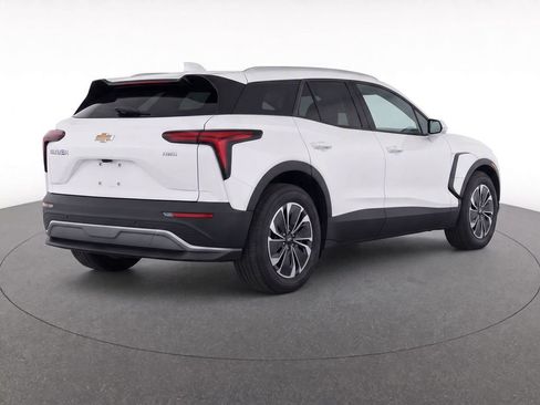 Used 2024 Chevrolet Blazer EV LT AWD/4WD image 8