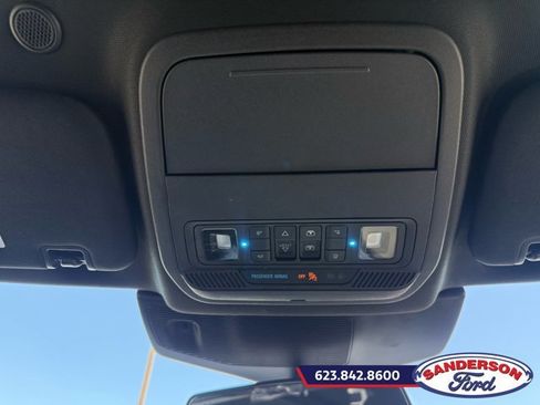 Used 2020 Ford Explorer XLT w/ Equipment Group 202A RWD image 22