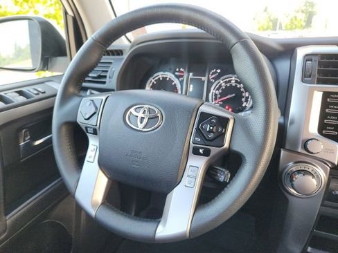 Used 2023 Toyota 4Runner TRD Sport w/ Technology Package AWD/4WD image 20