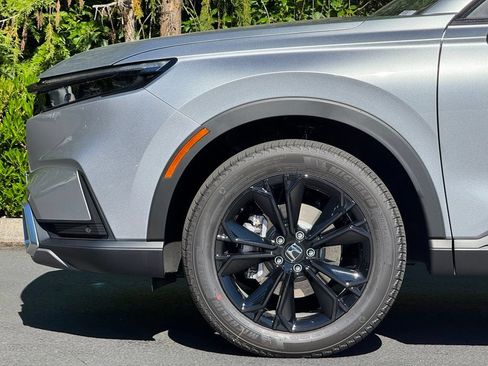 Certified 2026 Honda CR-V Sport Touring image 4
