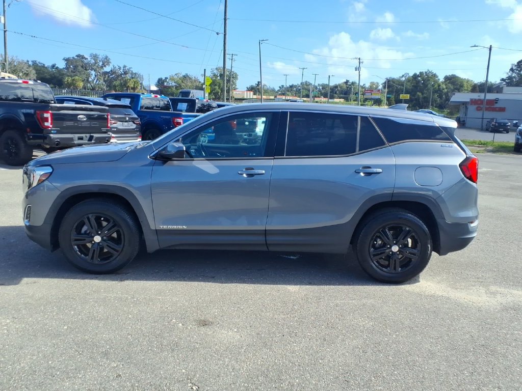 Used 2020 GMC Terrain SLE FWD image 4