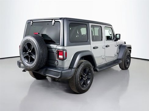 Used 2022 Jeep Wrangler Unlimited Sport image 13