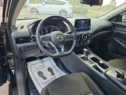 Used 2025 Nissan Sentra SV w/ All-Weather Package FWD image 21