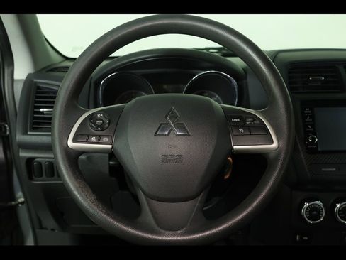 Used 2018 Mitsubishi Outlander Sport ES FWD image 14