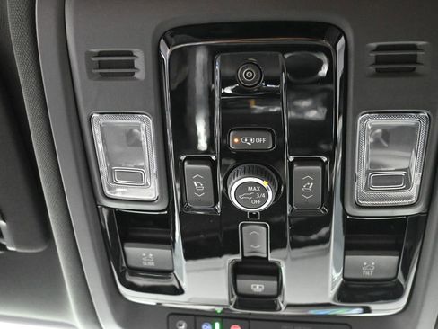 New 2026 Chevrolet Tahoe Premier image 22