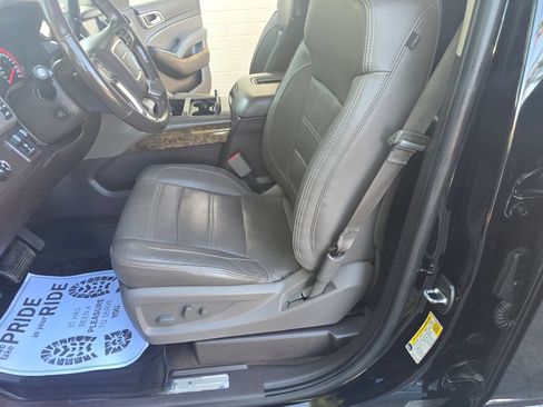 Used 2016 GMC Yukon Denali w/ Enhanced Security Package RWD image 40