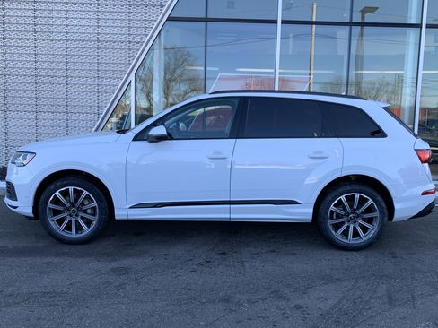Used 2023 Audi Q7 2.0T Premium Plus w/ Premium Plus Package image 2