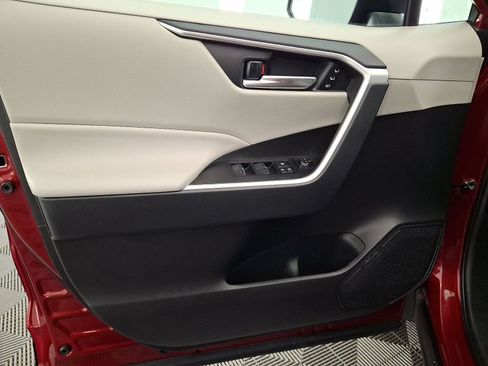 Certified 2023 Toyota RAV4 XLE Premium AWD/4WD image 2