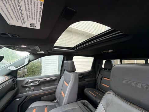 Used 2023 GMC Sierra 1500 AT4 w/ AT4 Premium Package AWD/4WD image 30