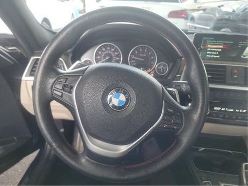 Used 2017 BMW 330i xDrive Sedan AWD/4WD image 6