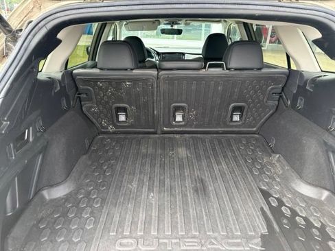Used 2021 Subaru Outback Onyx Edition XT w/ Popular Package #2 AWD/4WD image 4
