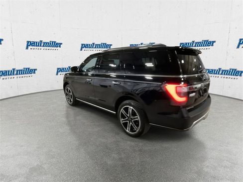 Used 2019 Ford Expedition Limited w/ Special Edition Package image 8