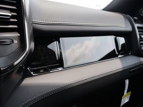 New 2026 RAM 2500 Limited AWD/4WD image 14