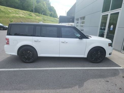 Used 2016 Ford Flex SEL w/ Equipment Group 202A AWD/4WD image 8
