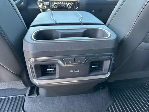 Used 2024 Chevrolet Silverado 2500 LTZ w/ LTZ Premium Package AWD/4WD image 18