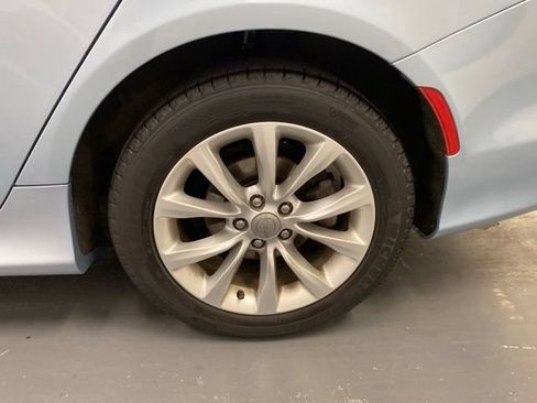 Used 2015 Chrysler 200 C FWD image 30