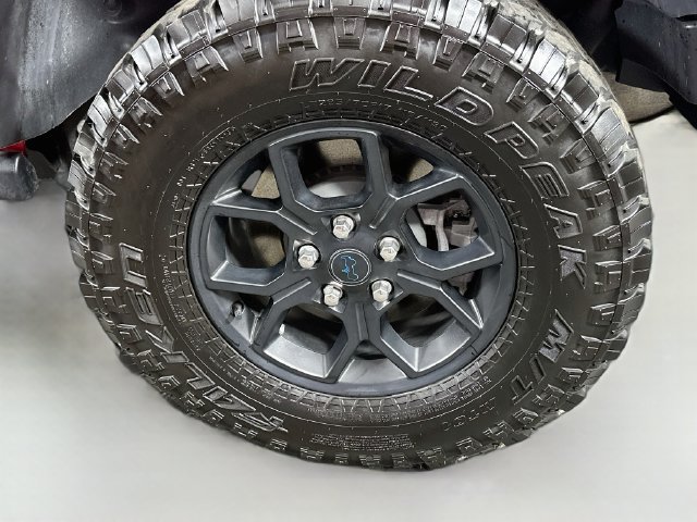 Used 2024 Jeep Wrangler Unlimited AWD/4WD image 30