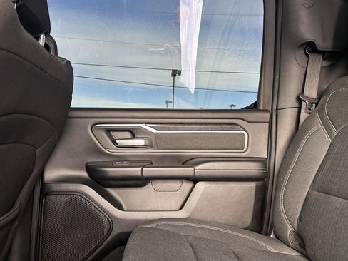 Used 2019 RAM 1500 Big Horn image 28