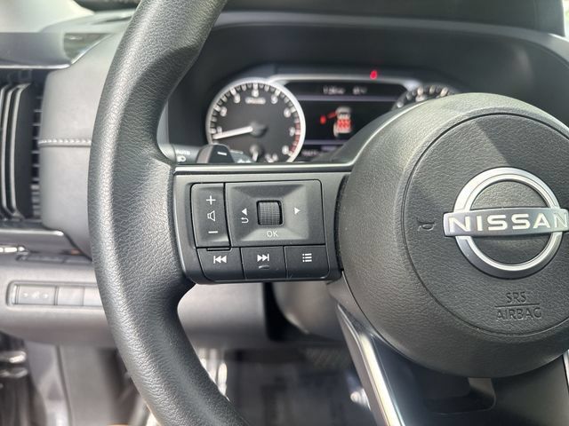 Used 2024 Nissan Pathfinder S w/ Cargo Package FWD image 18