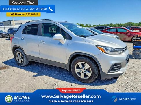 Used 2017 Chevrolet Trax LT FWD image 5