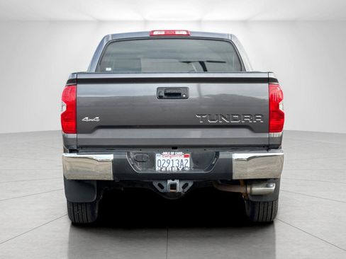 Used 2016 Toyota Tundra SR5 image 4