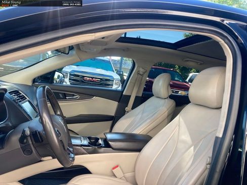 Used 2016 Lincoln MKX Reserve AWD/4WD image 26