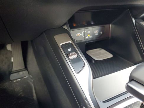 New 2026 Kia Sorento S w/ S Panoramic Sunroof Package image 25