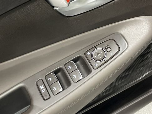 Used 2020 Hyundai Santa Fe SEL FWD image 16