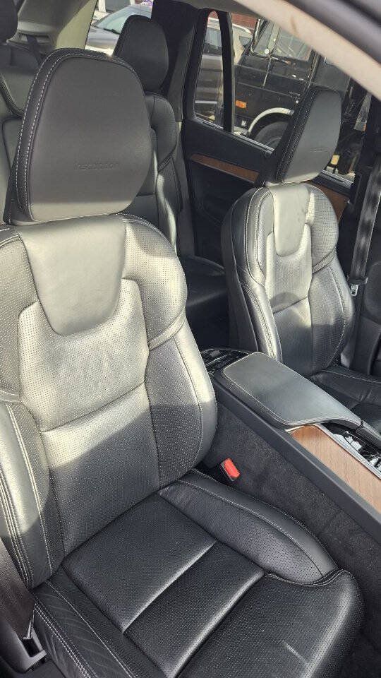 Used 2019 Volvo XC90 T6 Inscription w/ Luxury Package AWD/4WD image 16