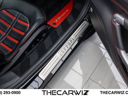 Used 2021 Ferrari F8 Tributo RWD image 98