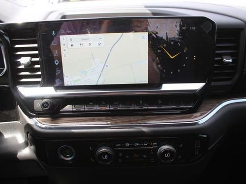 Used 2023 Chevrolet Silverado 1500 RST w/ Z71 Off-Road Package image 26