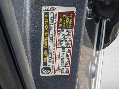 Used 2010 Honda Civic LX image 16