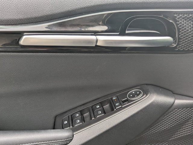 Used 2025 Kia Seltos EX w/ EX Sunroof Package AWD/4WD image 13