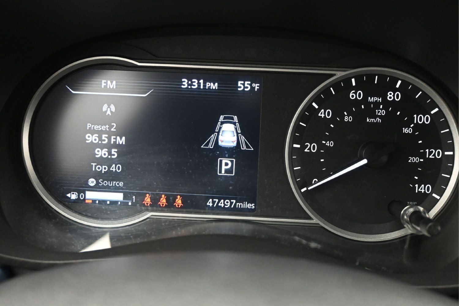 Used 2025 Nissan Versa SV FWD image 8